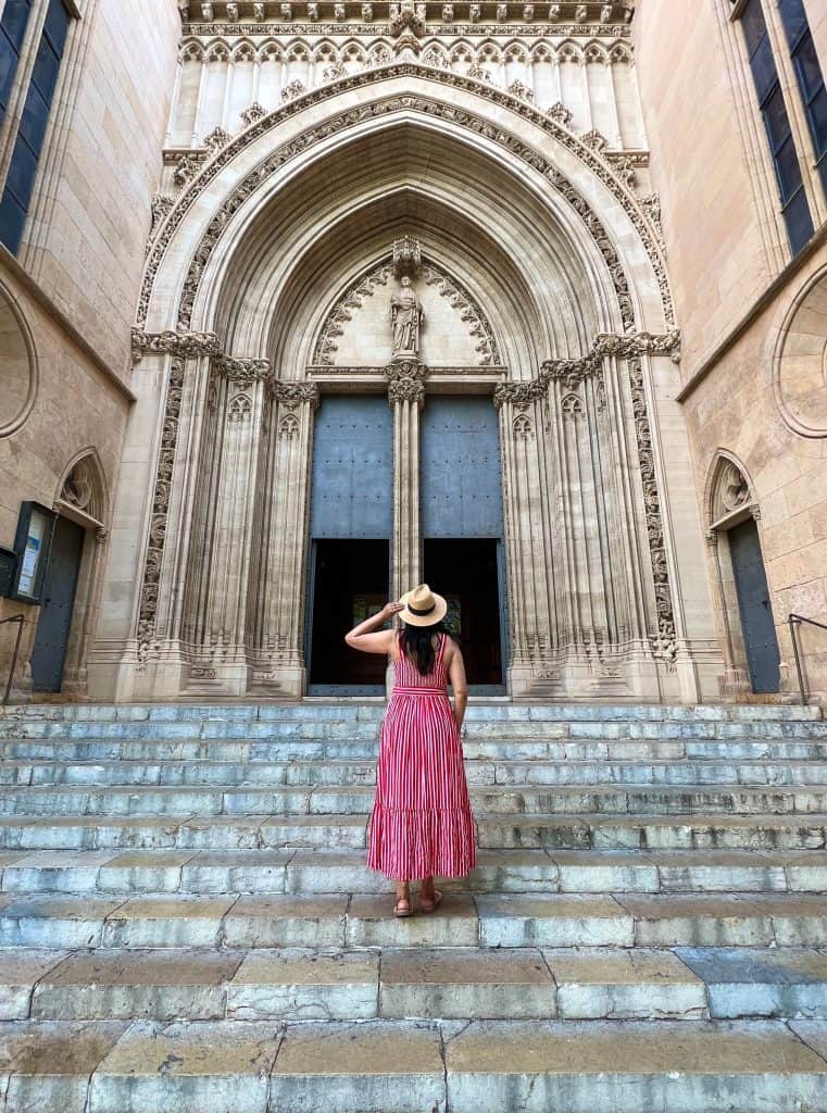 Bejal outside Santa Eulàlia Church door