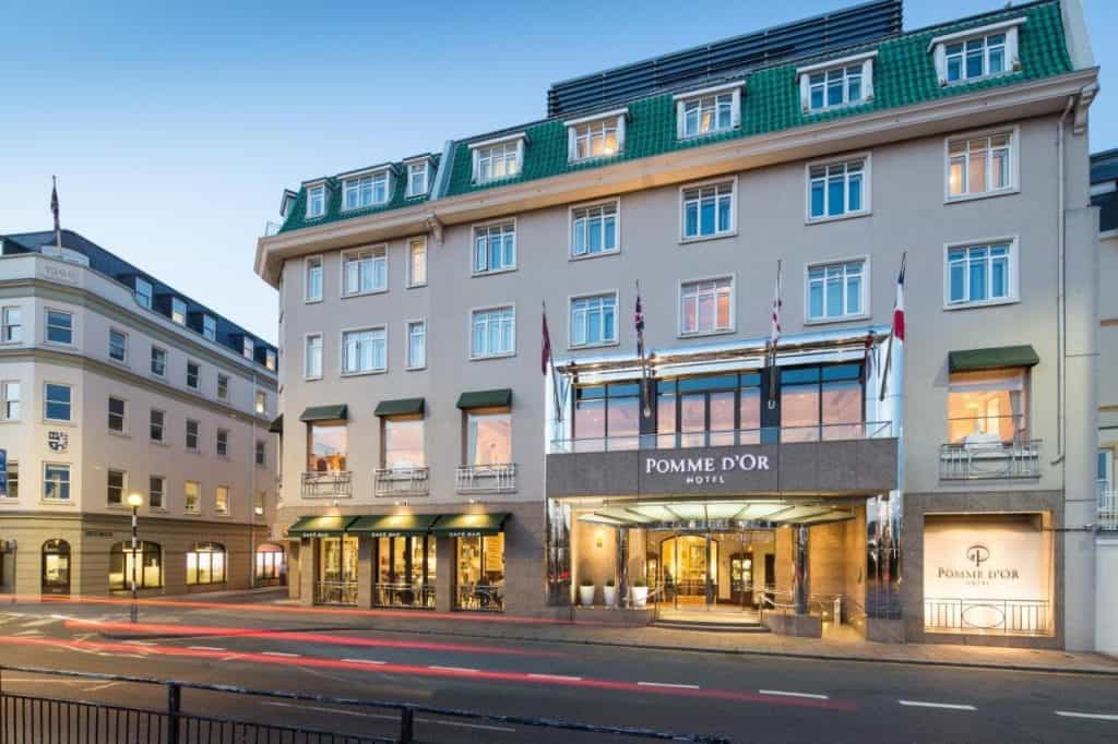 Spa hotels in St. Helier: Pomme D'or Hotel Jersey hotel exterior
