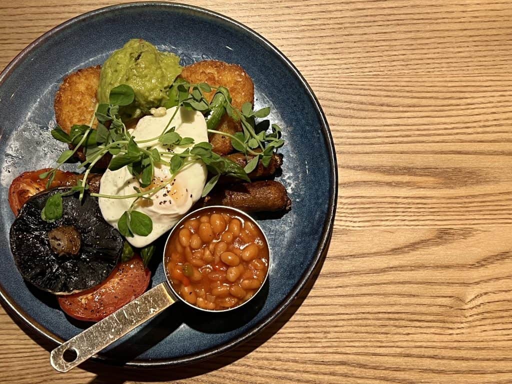 Brunch at The Forge Inn: Vegetarian Breakfast top lay