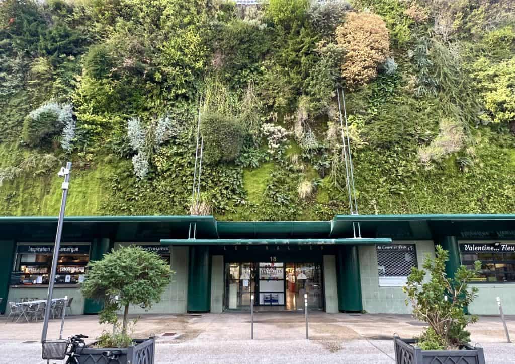 Les Hales d'Avignon living wall