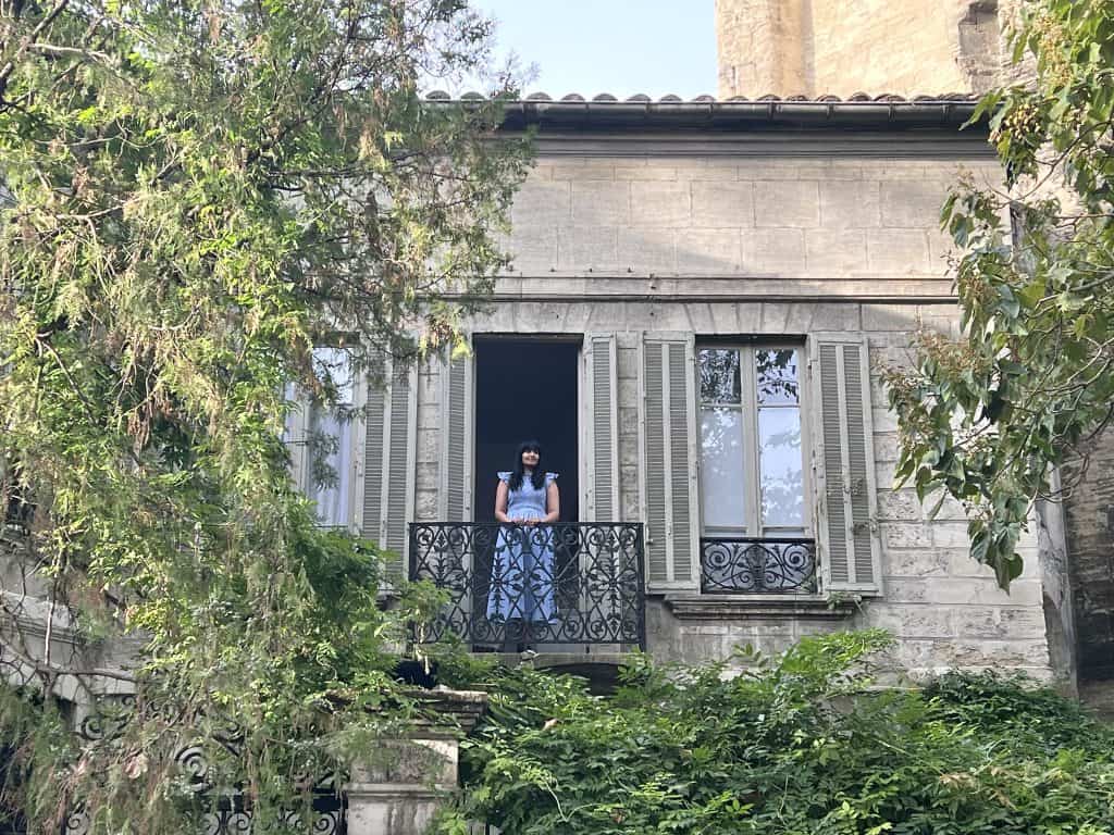 Close up of Bejal on balcony of Le Lieu