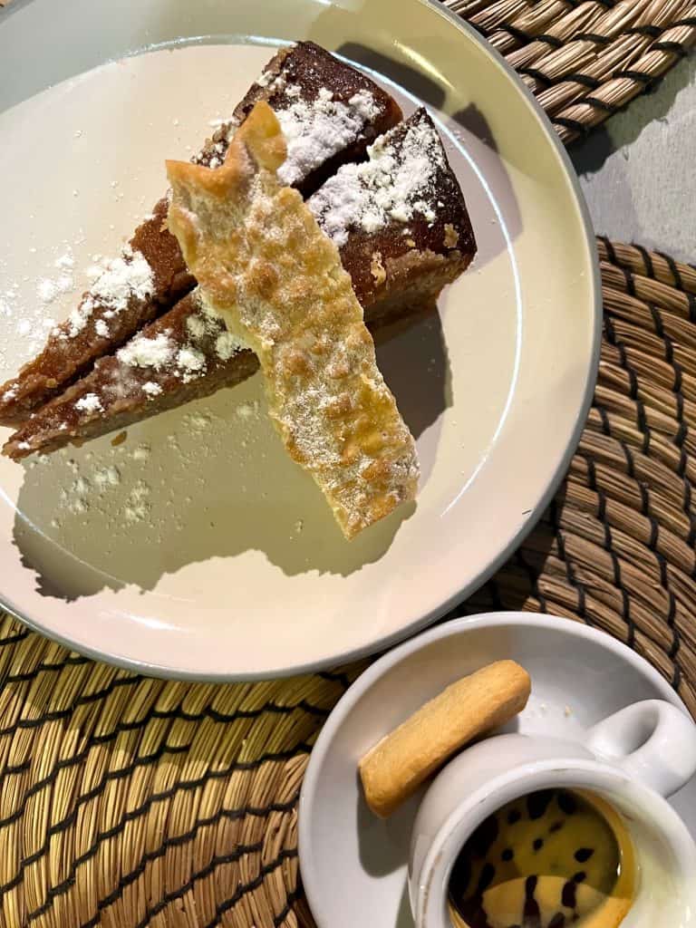 vegetarian-friendly food in Avignon: Mamma Corsica Chestnut cake