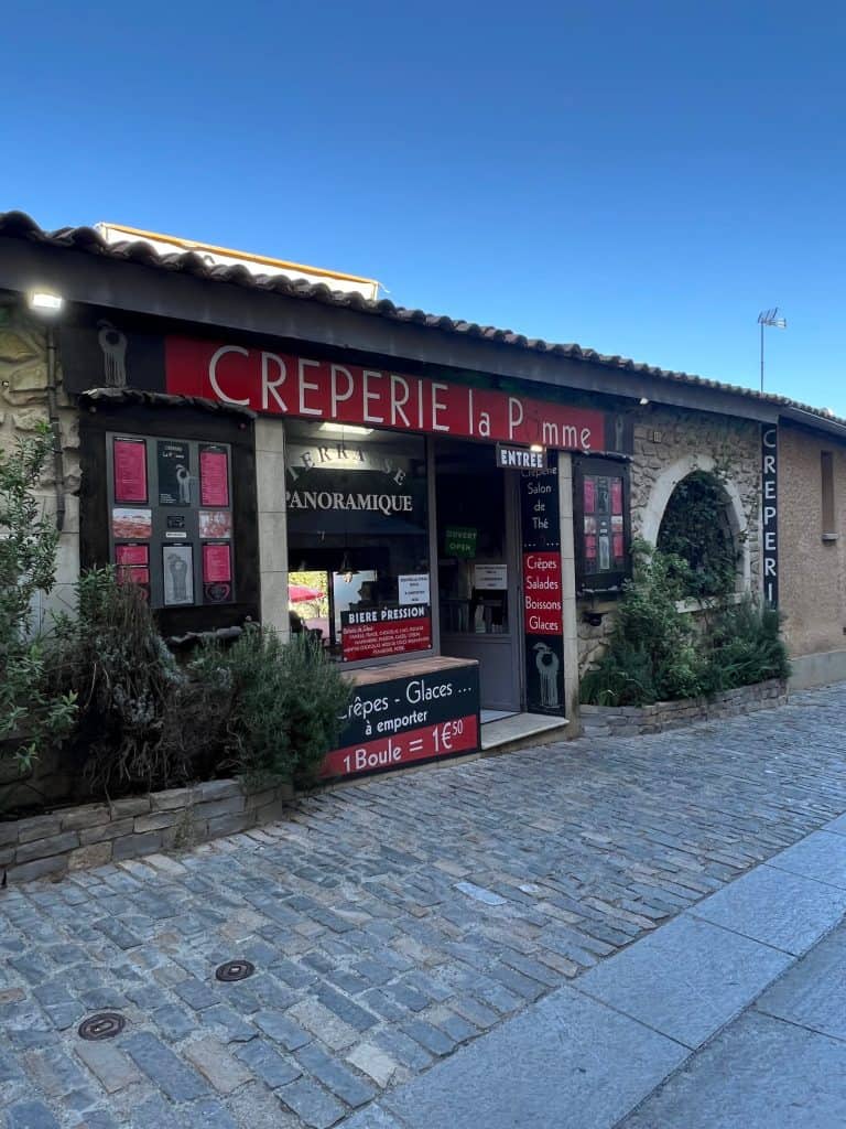 vegetarian-friendly food in Avignon: Creparie la pomme exterior