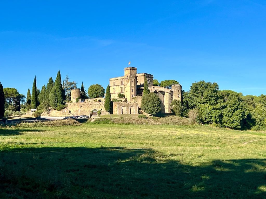 Beautiful villages to visit in Provence: Lourmarin Castle