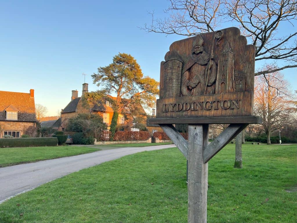 Beautiful Indian Food: The Marquess of Exeter: Lyddington Village Sign