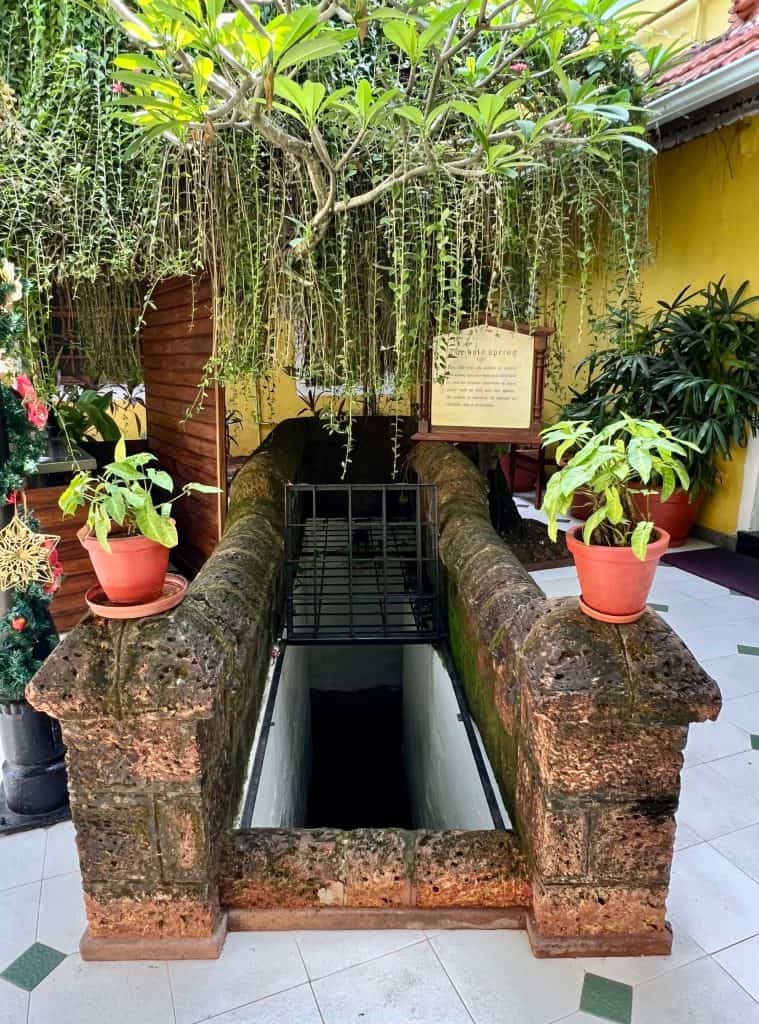 Jewish ladies bathing well in the courtyard of the Hotel Forte right in the centre of Fort Kochi. The well is surrounded by plants on both sides and has been blocked off and preserved now.