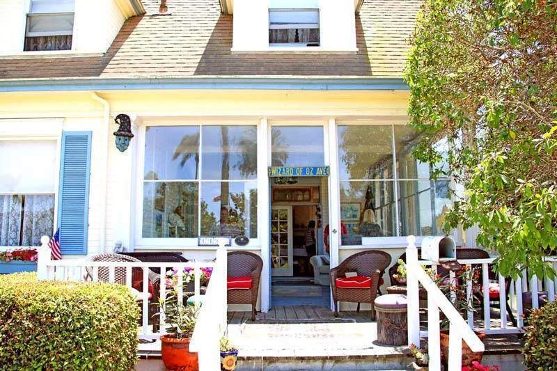 One day in Coronado: L Frank Baum's House with the porch area