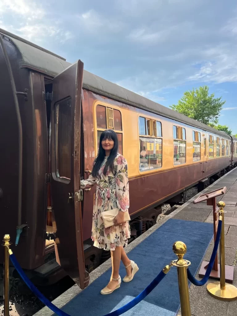 Bejal about to board the Charnwoon Forester at Loughborough Central Station