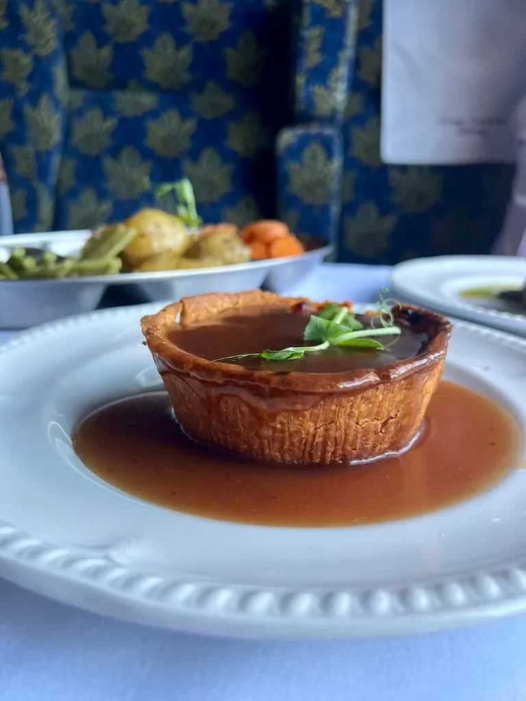 Sweet potato, cashew nut and apricot chutney tart on teh Charnwoon Forester train