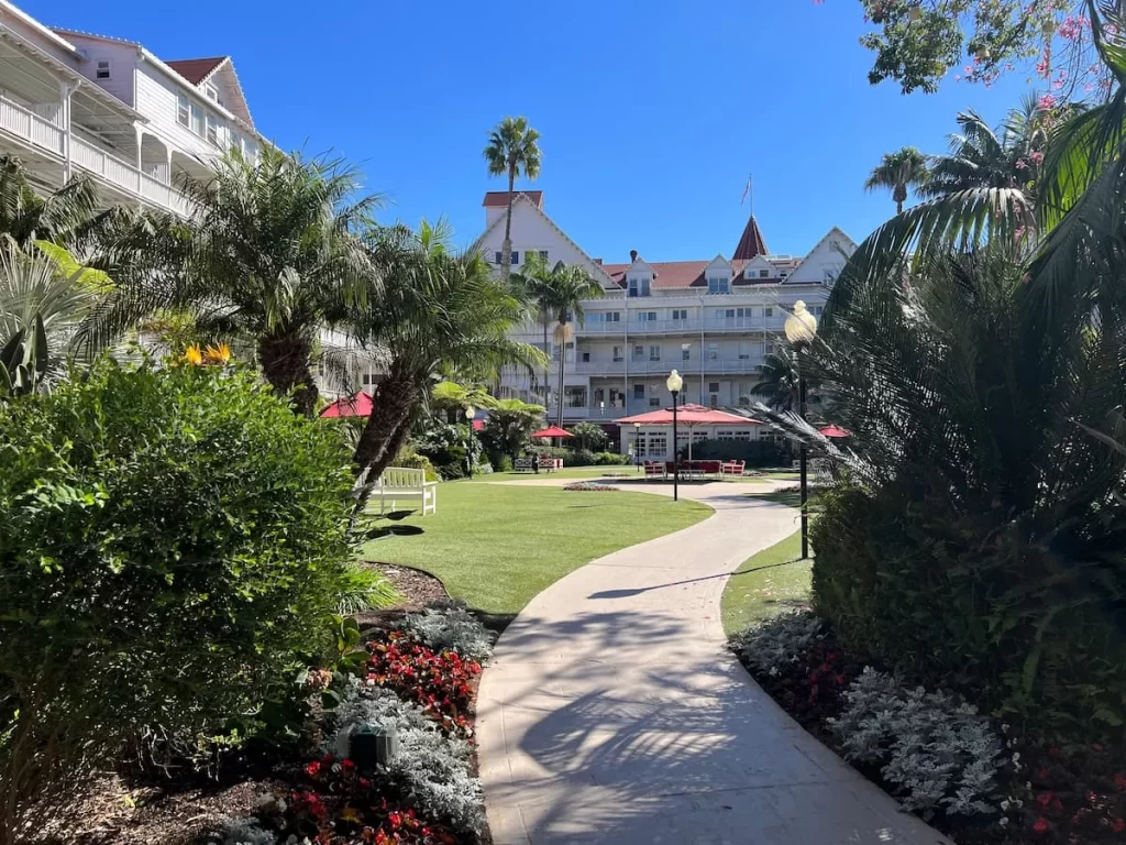 Th ebeautiful gardens in the inner courtyard of the Hotel del Coronado