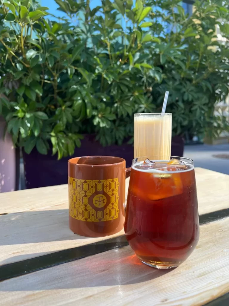 Cinnamon tea latte and cardamom chai drinks at The Invigatorium, San Diego