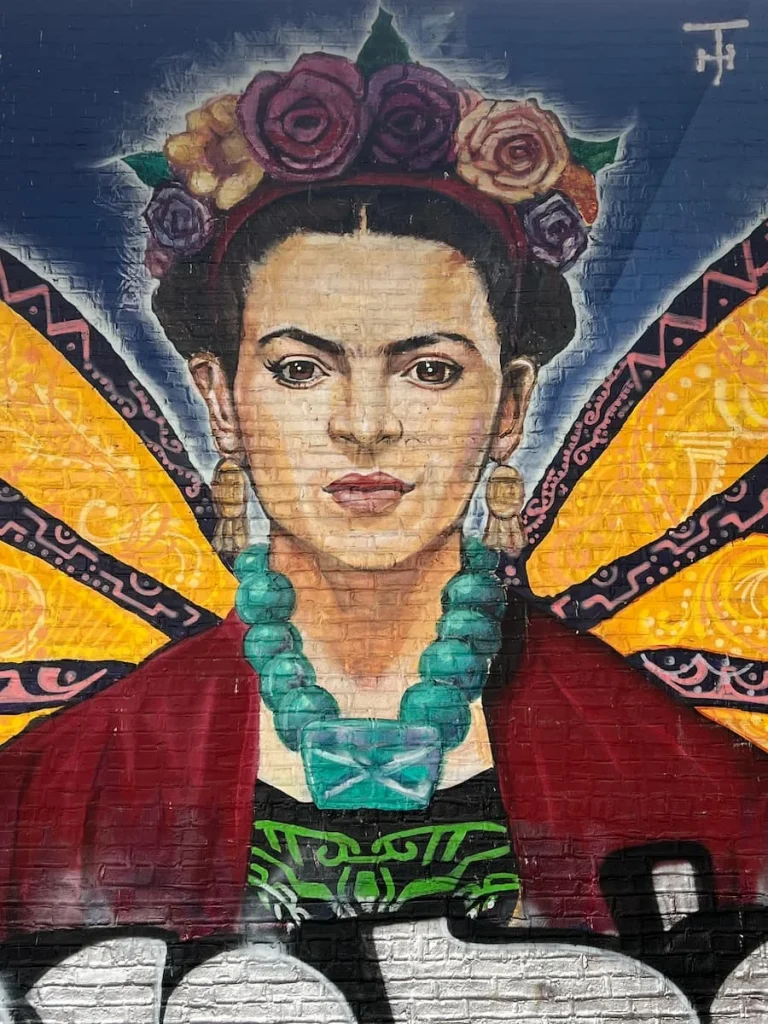 Frida Kahlo colourful Mural in Pilsen, Chicago near the 18th Street L Station, one of the non-touristy things to do in Chicago.