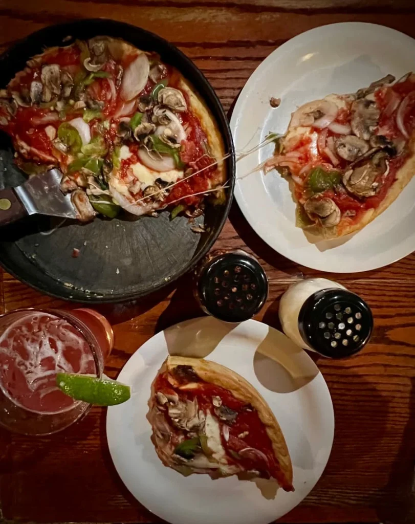 Top lay of vegetarian deep dish pizza at Pizzeria Uno, Chicago