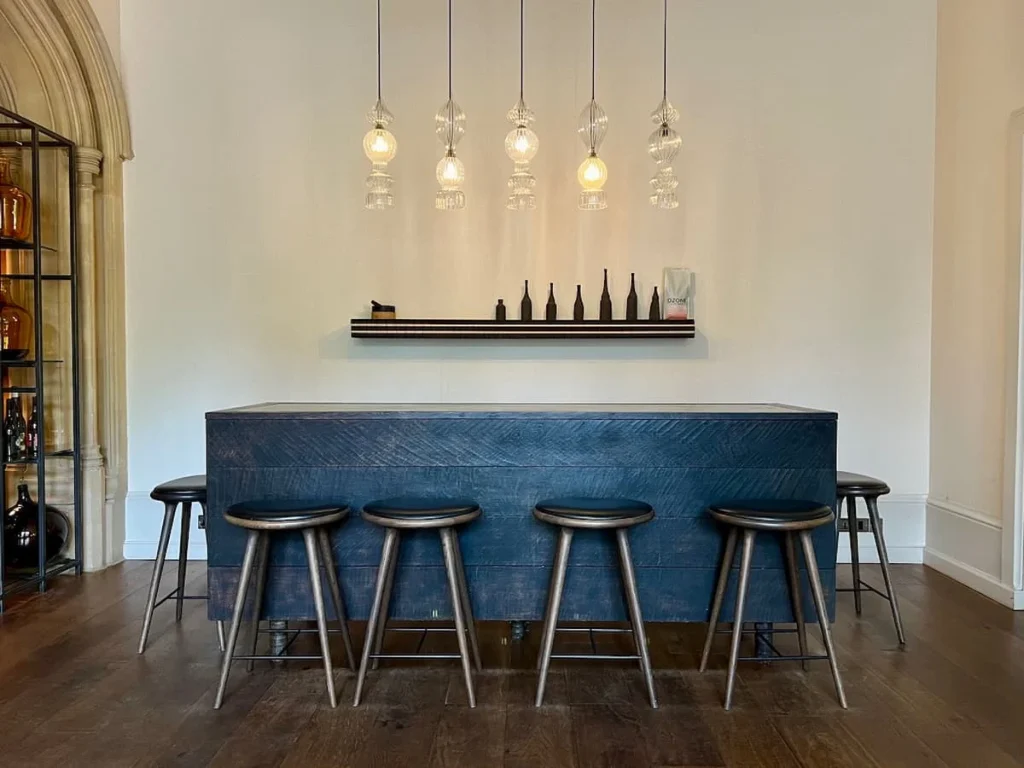 Hampton Manor entrance  with counter table and stools