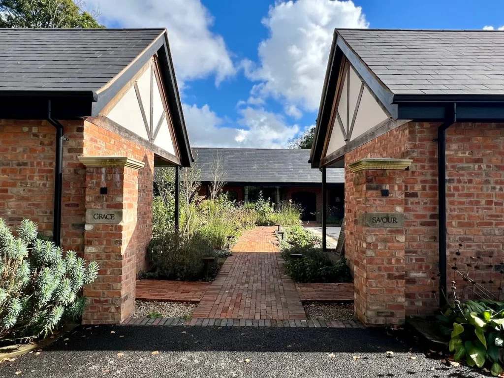 The exterior of Savour & Grace, Hampton Manor