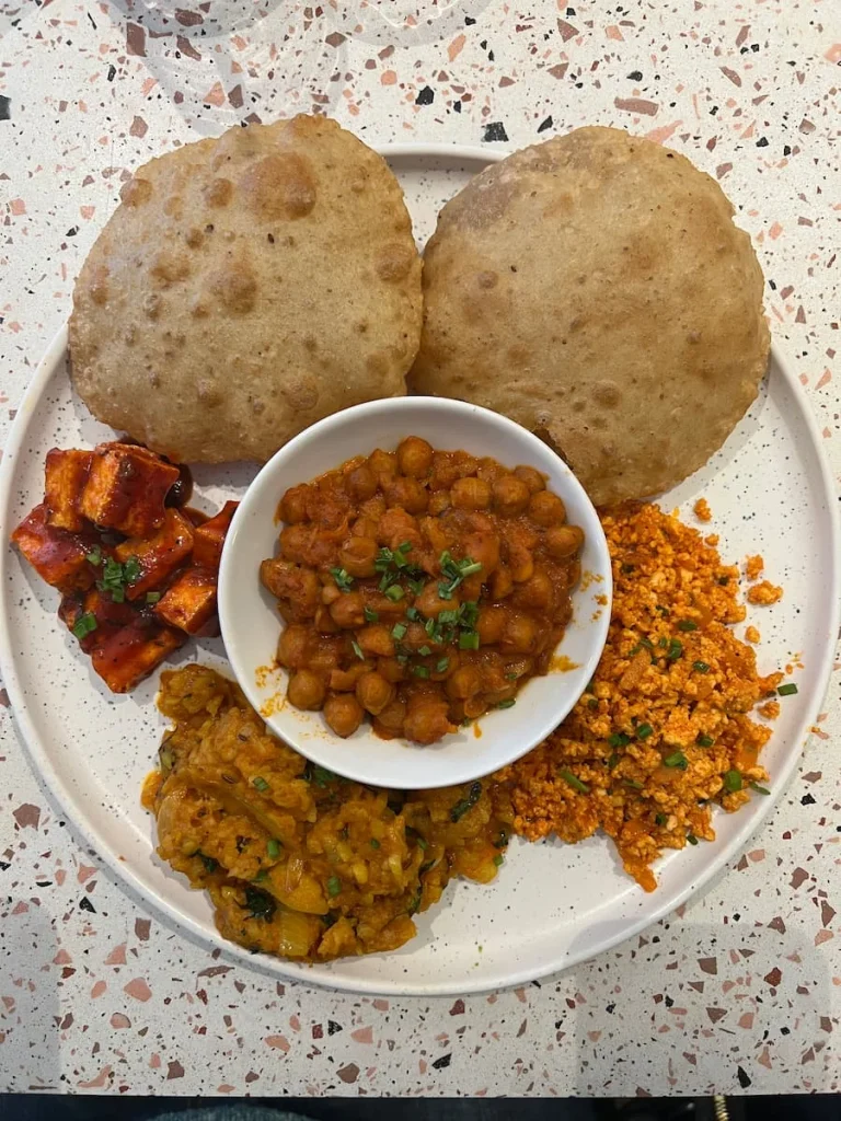Breakfast in Leicester City Centre: Indian Breakfast at &Kith
