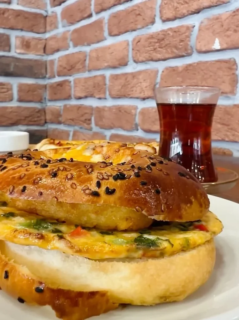 Omelette bagel with Turkish tea at Tegtat, Leicester