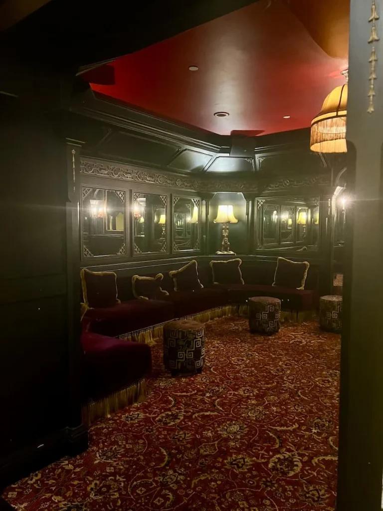 Places to stay in Houston by neighbourhood: Cigar room at Hotel Icon