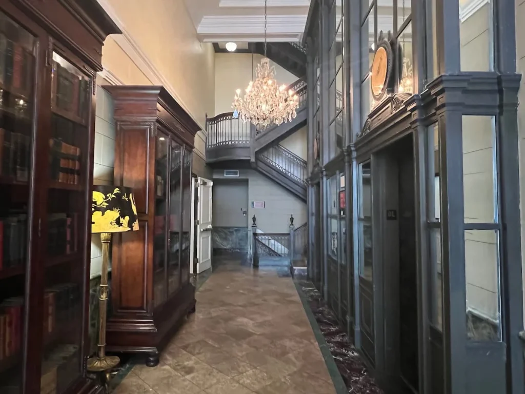 Places to stay in Houston by neighbourhood: Staircase, lifts and chandelier at Hotel Icon