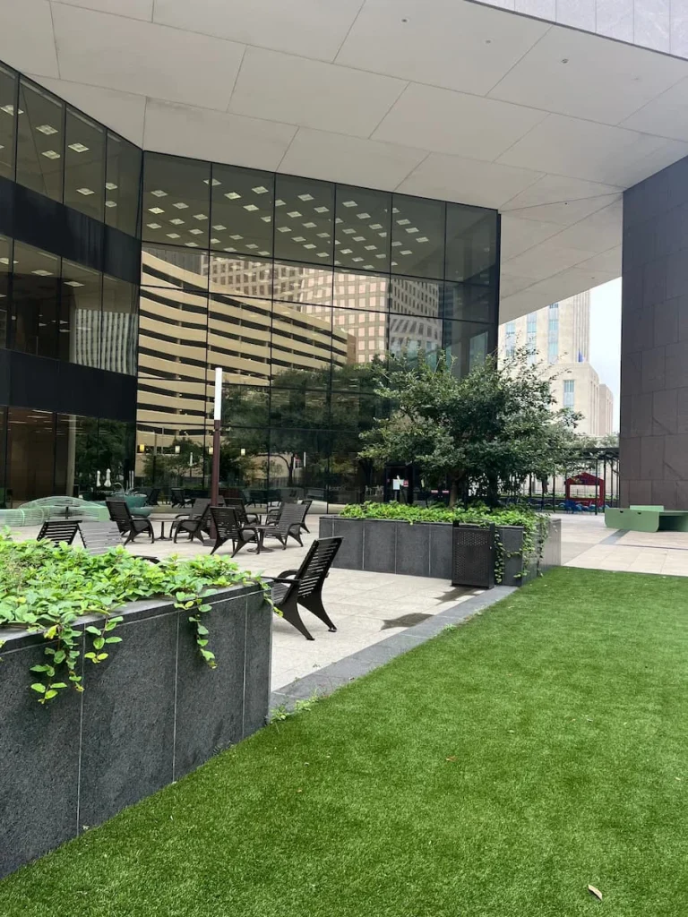 3 days in Houston: Houston Public Library exterior