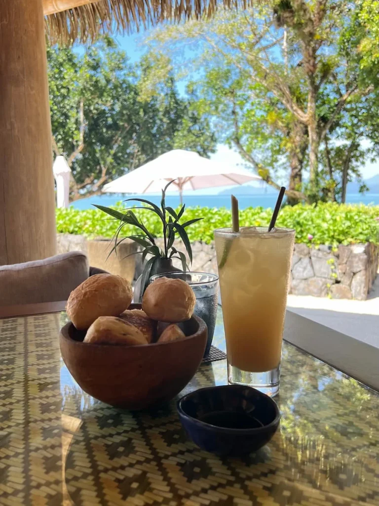 Vegan and Vegetarian food in Langkawi: Bread basket with food fresh juice at The Beach Club at The Datai, Langkawi