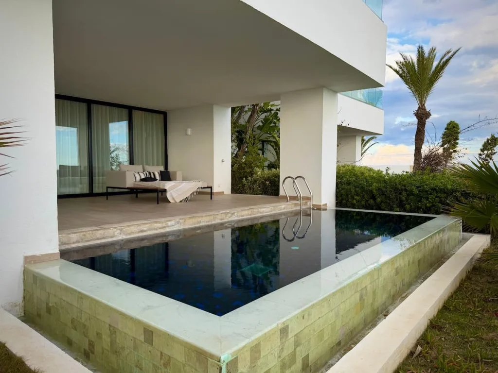 Plunge pool on suite terrace with sun-loungers at La Badira, Hammmaet